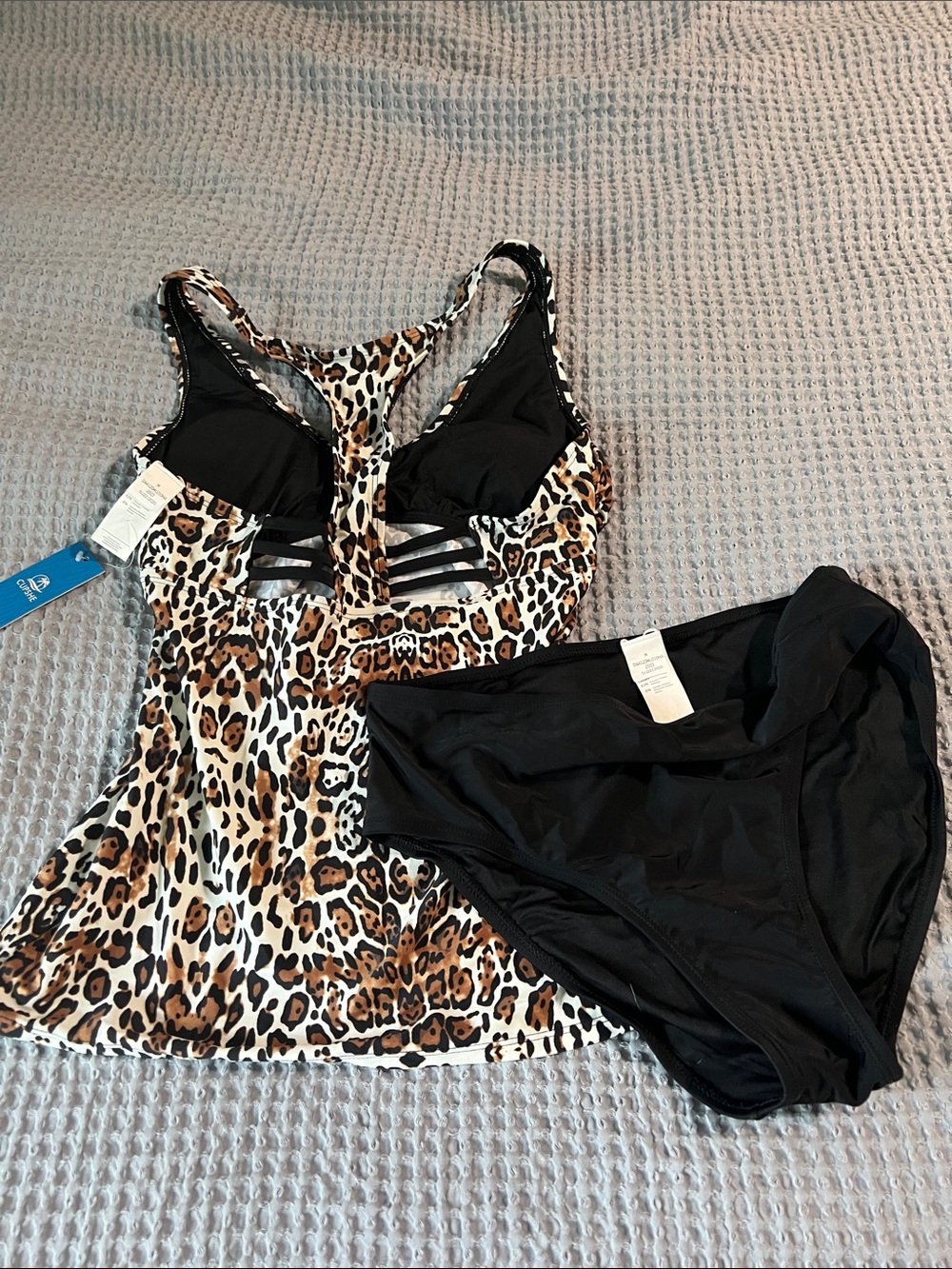 Cupshe Leopard Print Tankini  Swimsuit leopard print, black bikini bottom. S